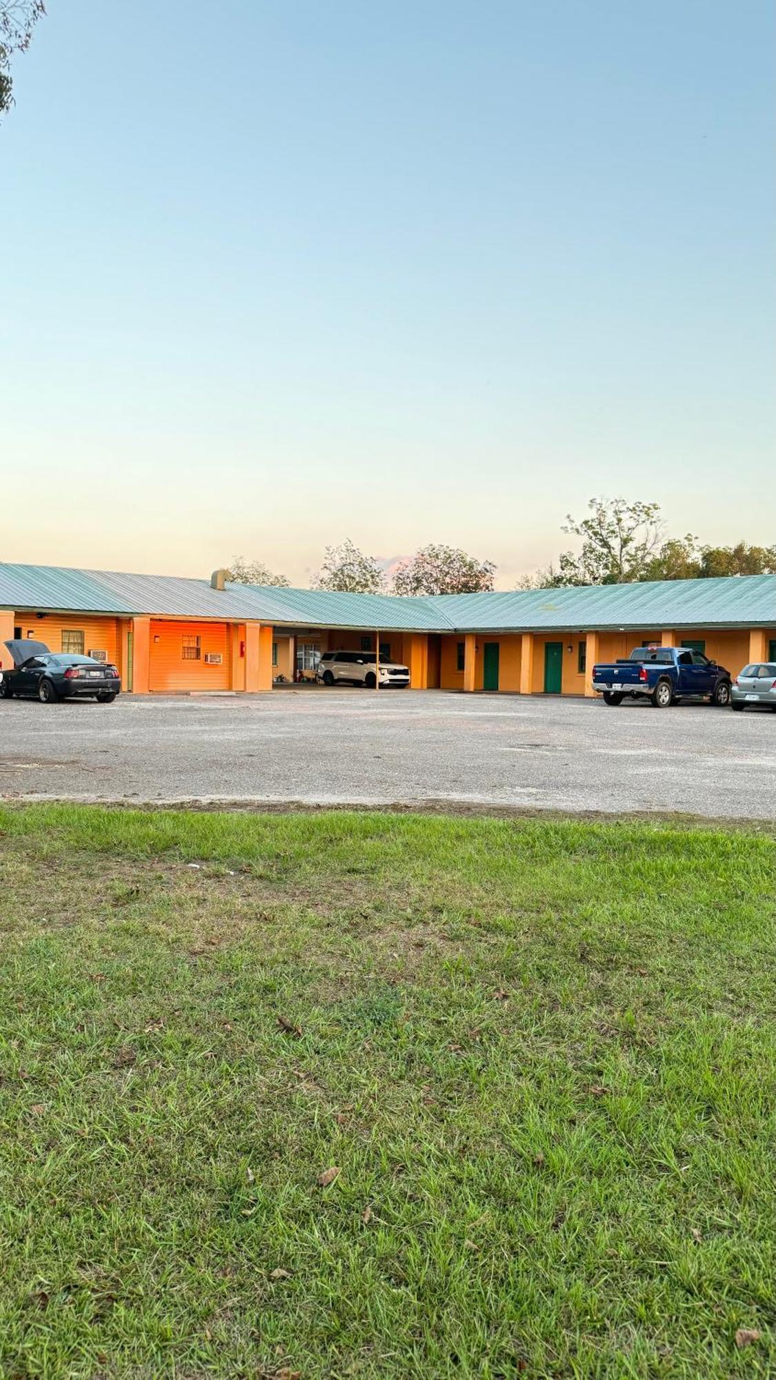 Greenlawn Motel 阿特莫尔 外观 照片