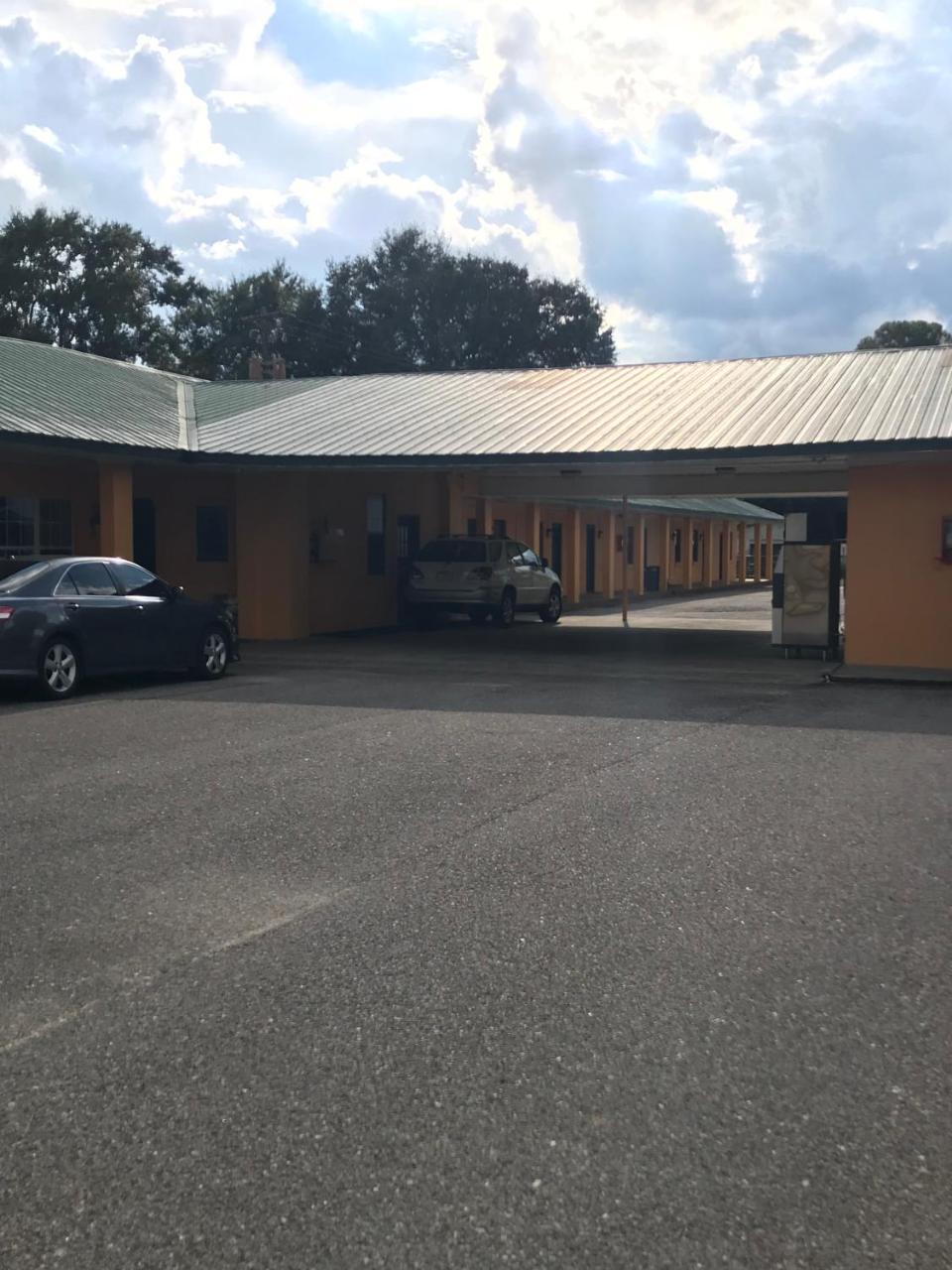 Greenlawn Motel 阿特莫尔 外观 照片